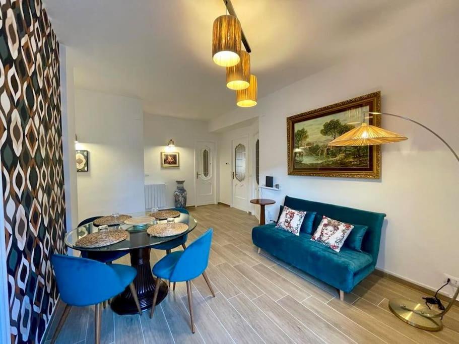 דירות פלרמו Terrazza L Emiro Casa Vacanze מראה חיצוני תמונה