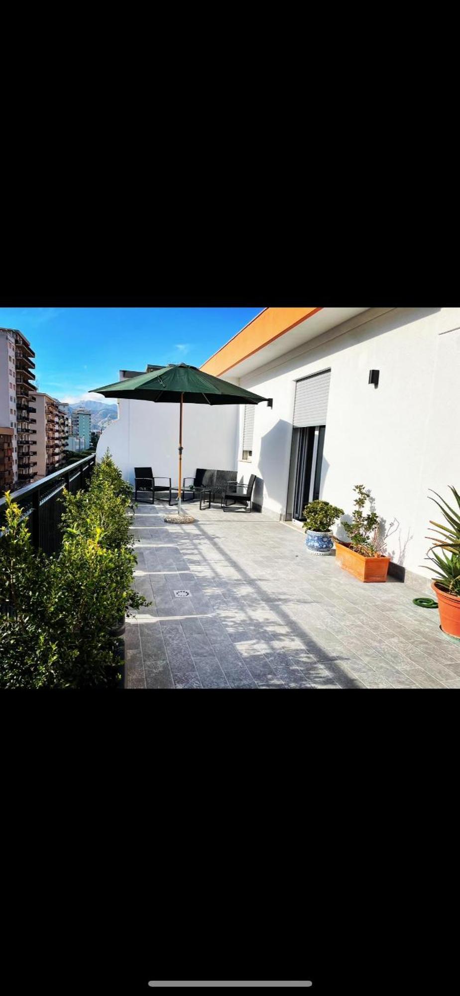 דירות פלרמו Terrazza L Emiro Casa Vacanze מראה חיצוני תמונה